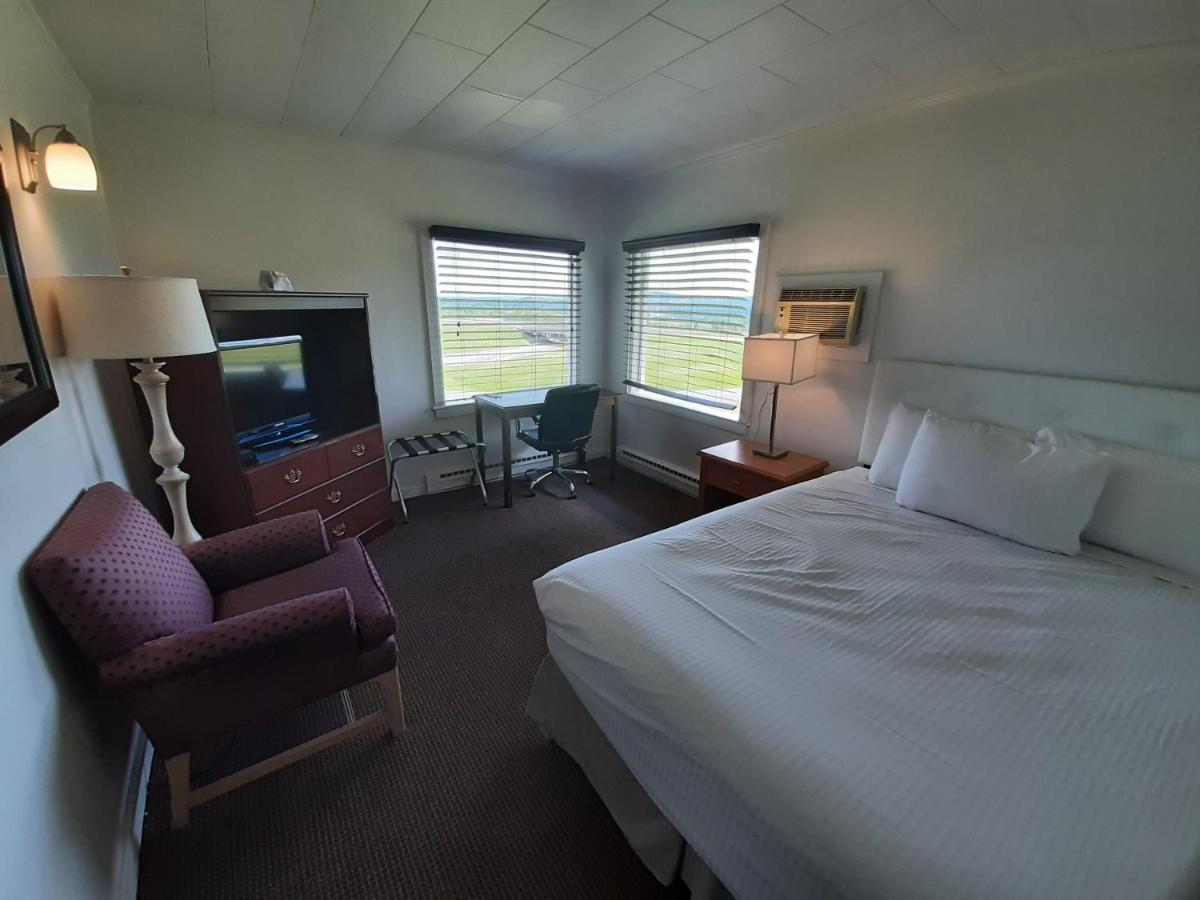 Howard Johnson By Wyndham Nb 2*