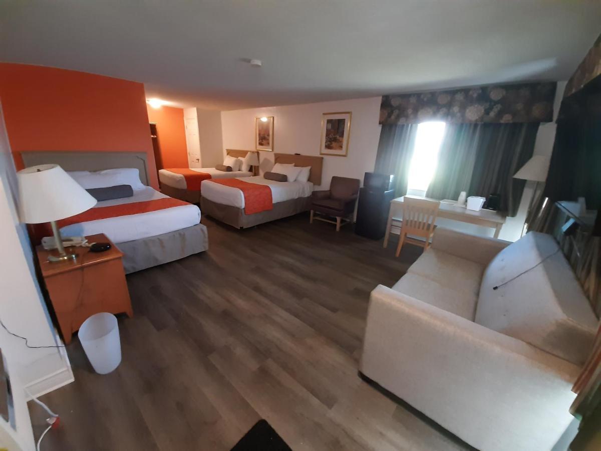 Howard Johnson By Wyndham Nb 2*