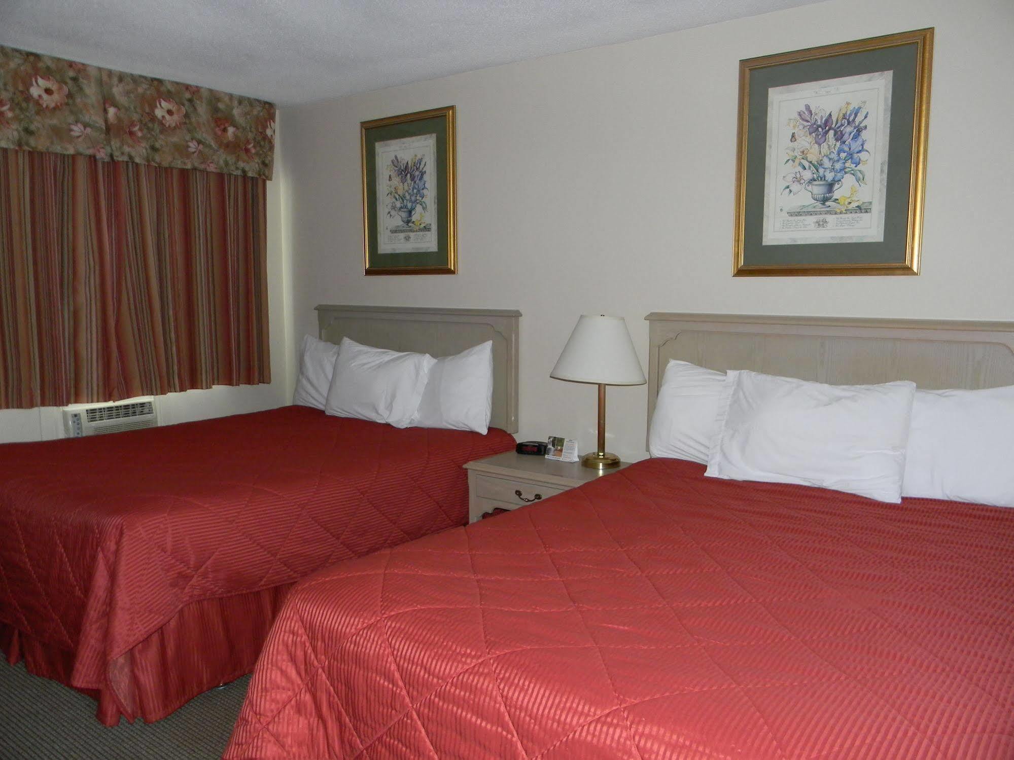 Hotel Howard Johnson By Wyndham Nb